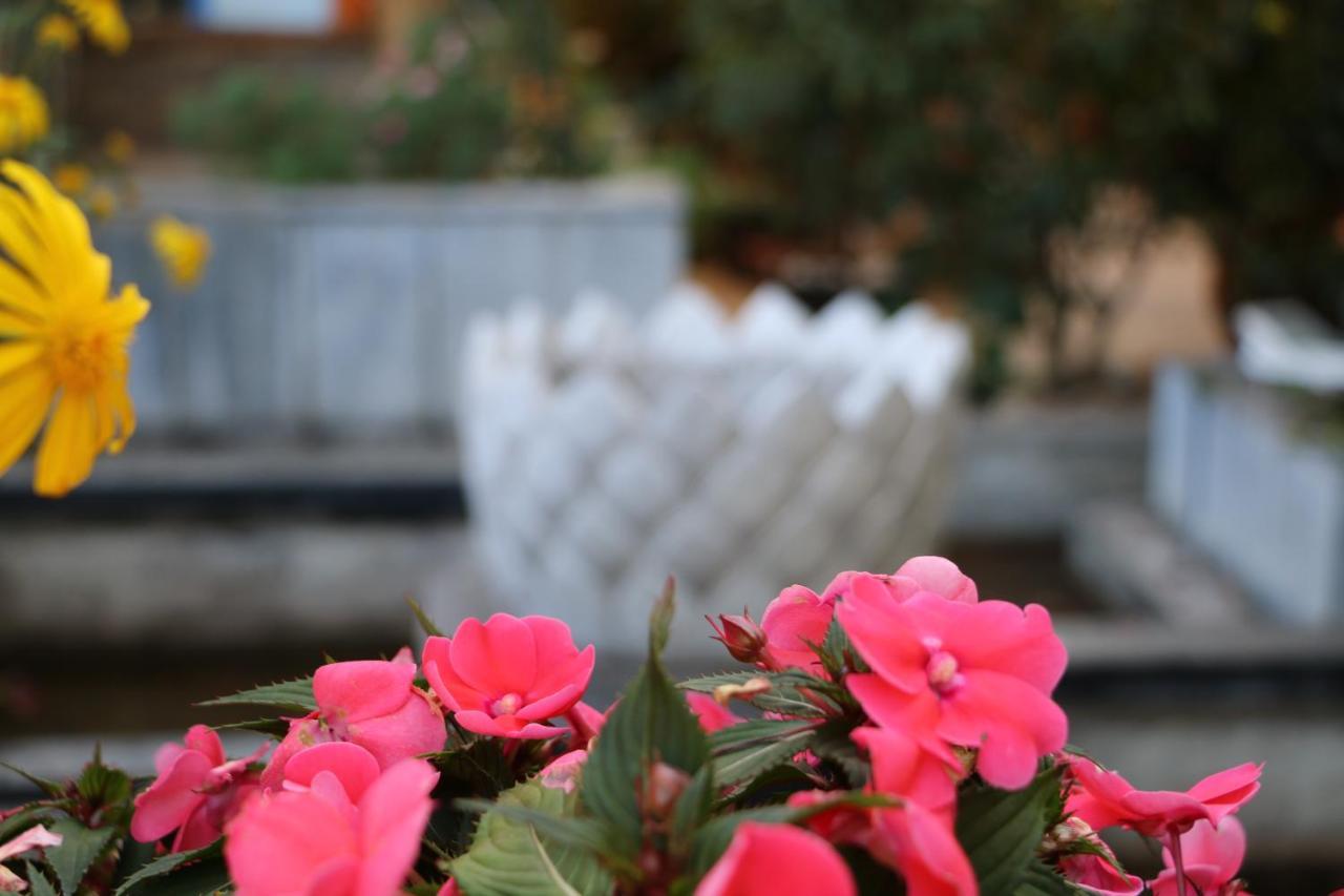 Doof Resort Hotel Lijiang  Esterno foto